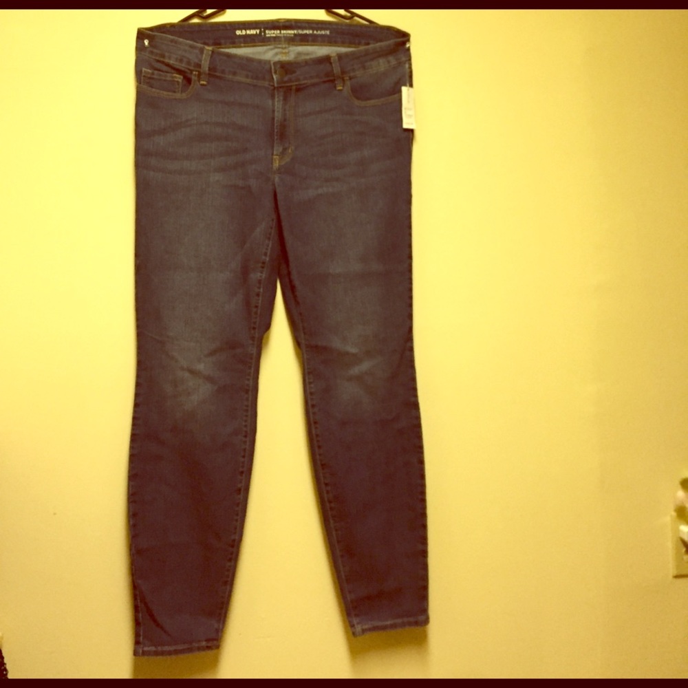 OLD NAVY Super Skinny straight leg jeans.