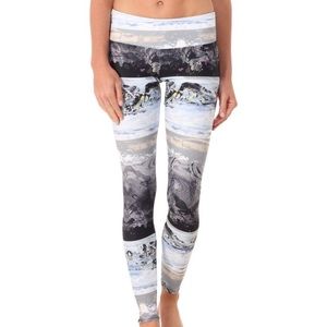 Onzie Long Legging, S/M, Arctic