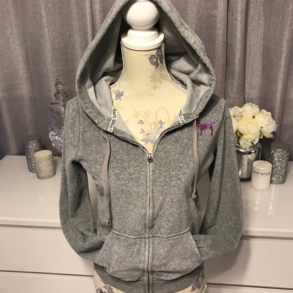 ❌SOLD❌BUNDLE! Two Victorias Secret Zip Ups! - Picture 2 of 8