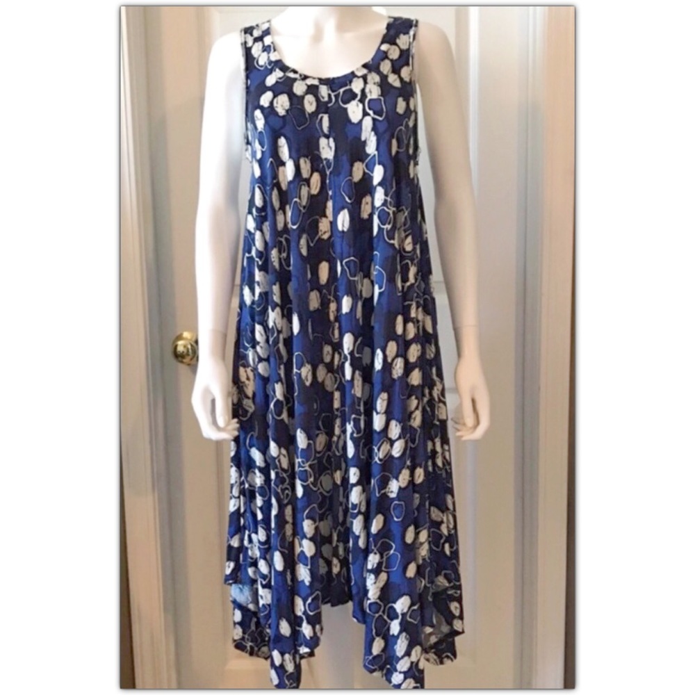 NEW🔹VERA WANG Dress