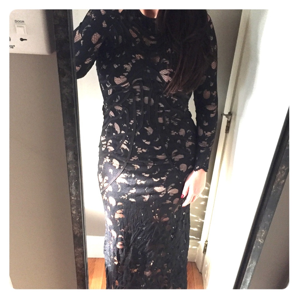 THE BEST BLACK LONG DRESS
