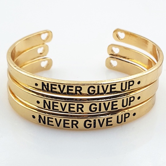 🆑 Never Give Up Inspiration Bangle - Picture 3 of 4