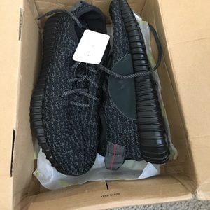 Yeezy boost 350 brand new with tags in box