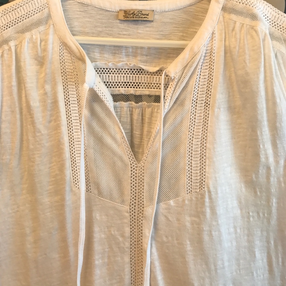 Women's Lucky Brand Sz. Lg. White Sleeveless Top