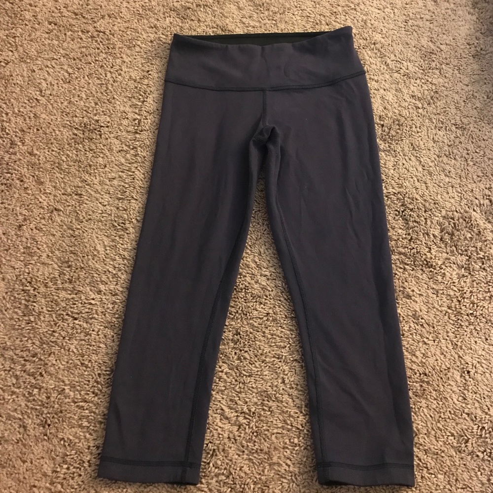 Lululemon reversible crop leggings