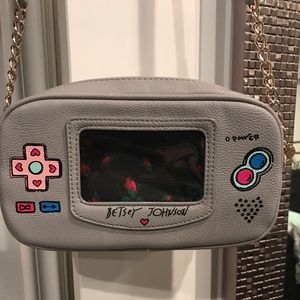 BetseyJohnson - Gamegirl Crossbody