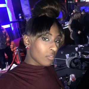 Meet your Posher, Brenda