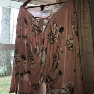 Flows floral long and loose tunic