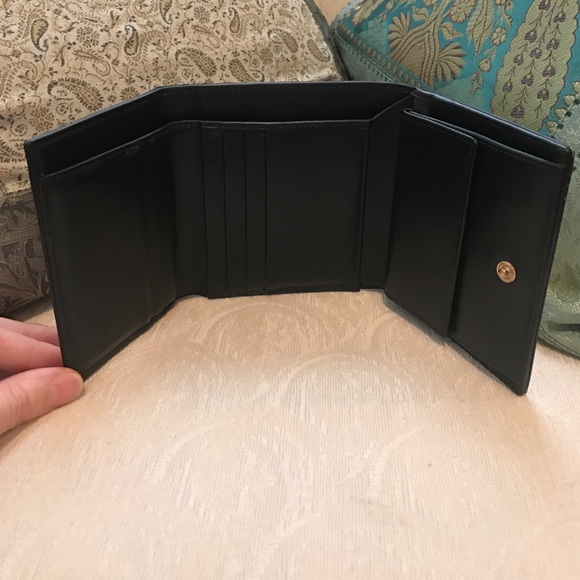 ❌SOLD❌Leopard Dolce & Gabbana Wallet - Picture 3 of 5