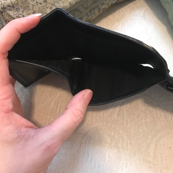 ❌SOLD❌Leopard Dolce & Gabbana Wallet - Picture 4 of 5