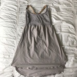 Gray lululemon top