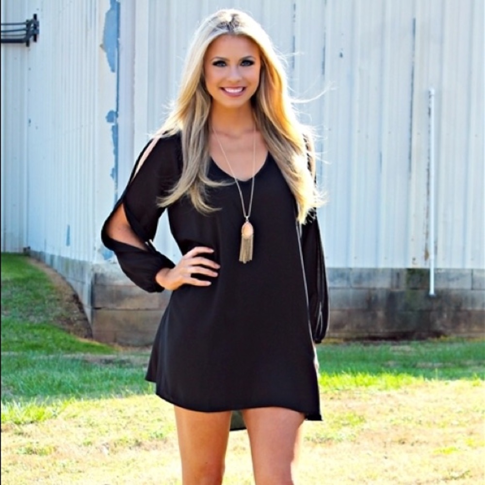 Boutique 'Losing My Religion' black dress