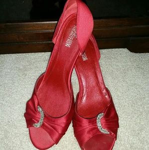 Kenneth Cole Satin Peep Toe Pumps