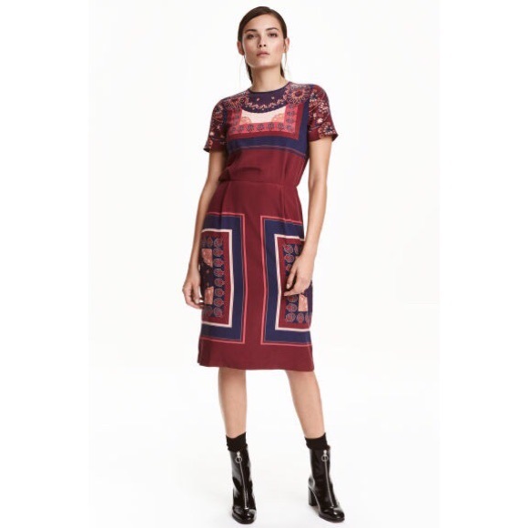 H&M Burgundy printed dress - Picture 2 of 4