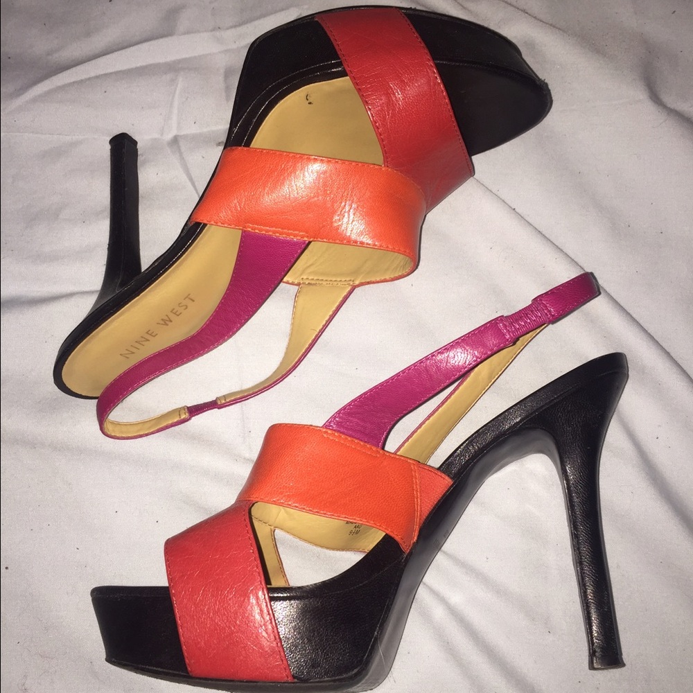 Great Condition Nine West Multi-color Heels. 💗