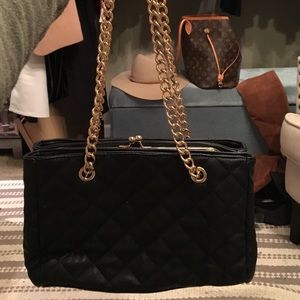 Quilted chain purse