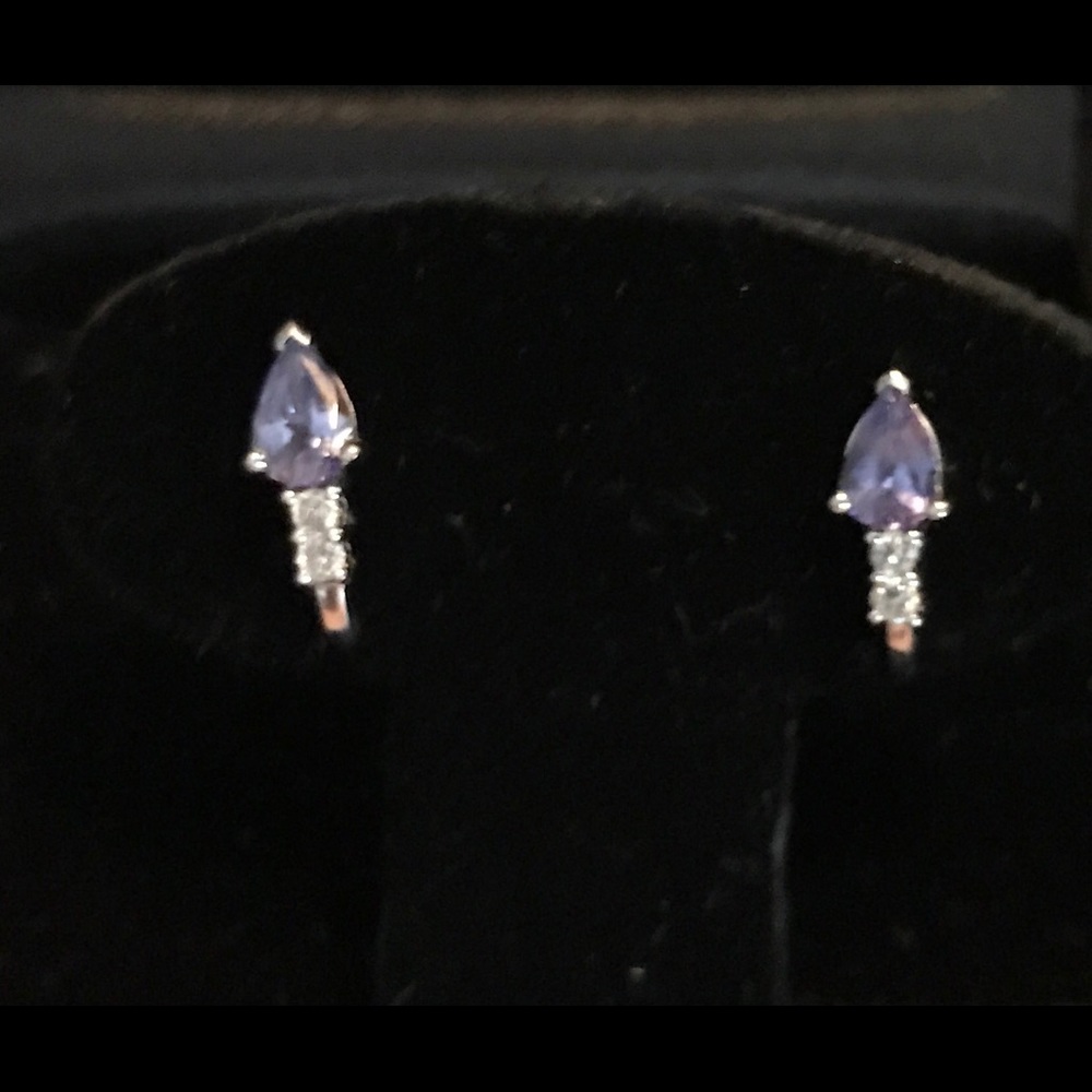 Tanzanite and Diamond earrings