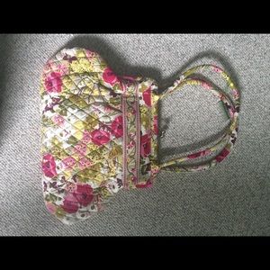 Vera Bradley Alice Make Me Blush