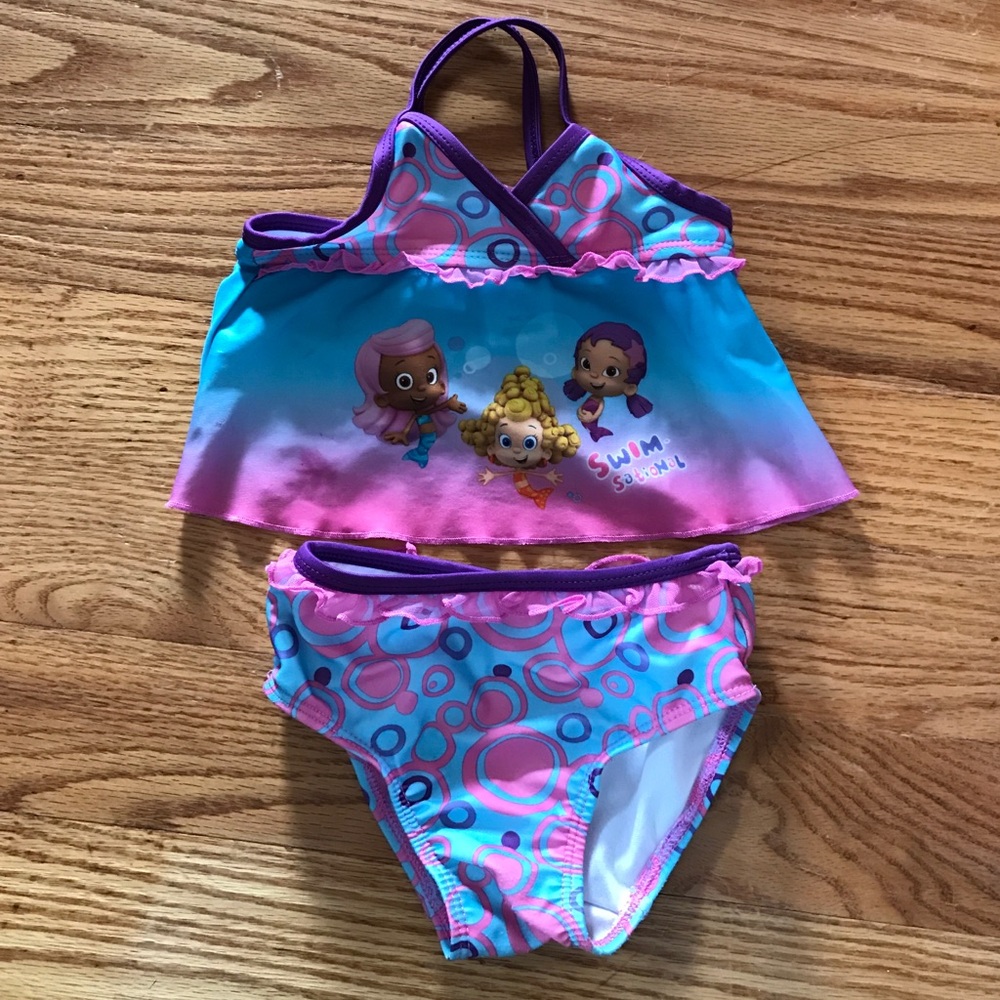 Bubble Guppies 2 piece