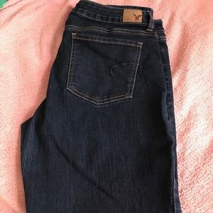 💓American Eagle Dark wash Stretch jeggings💓