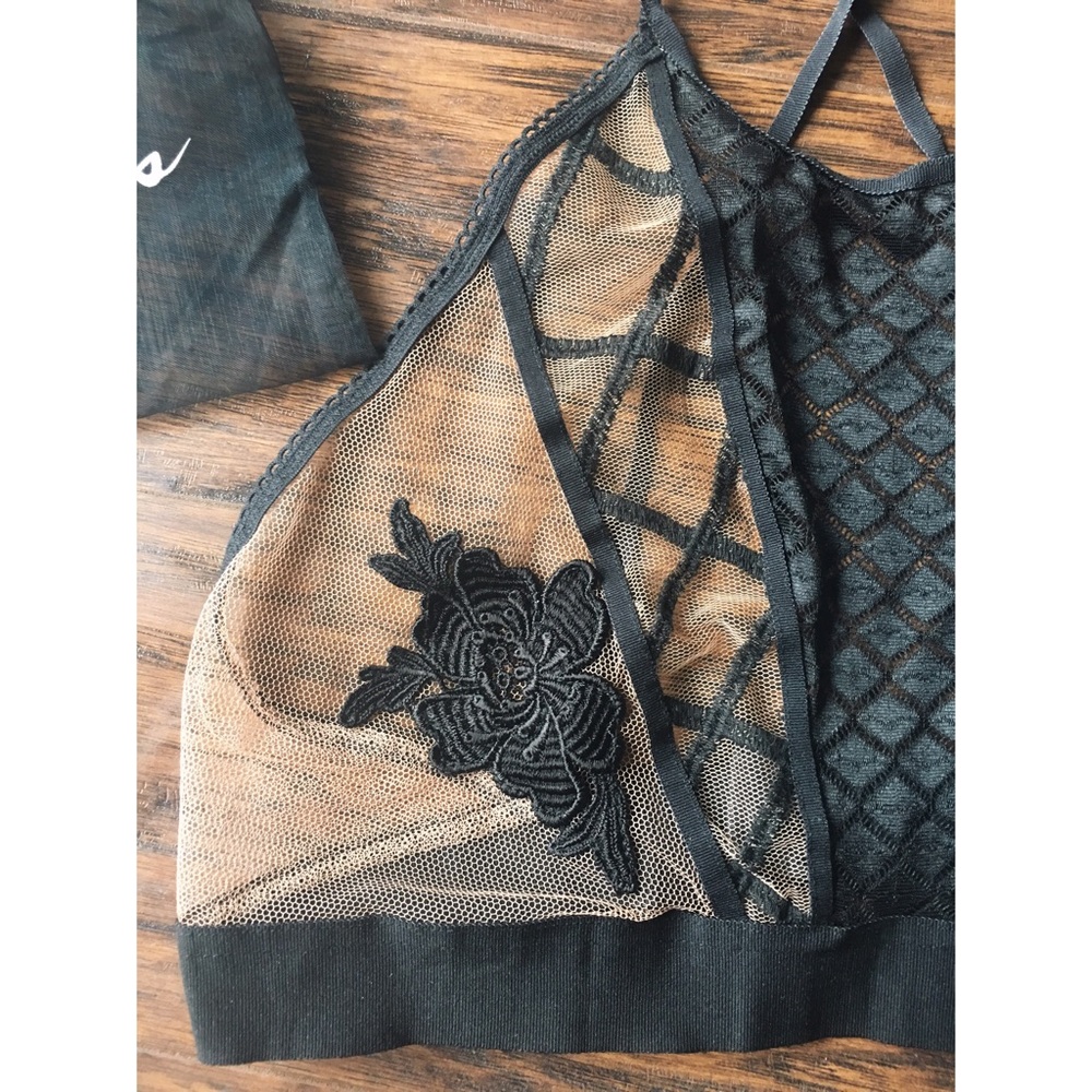 🍋SOLD!🍋For Love & Lemons Delilah Halter Bra - Picture 2 of 5