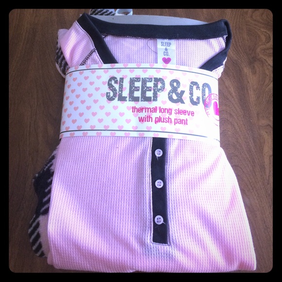 Sleep&Co. Other - New Long Sleeve Pajama Set Medium