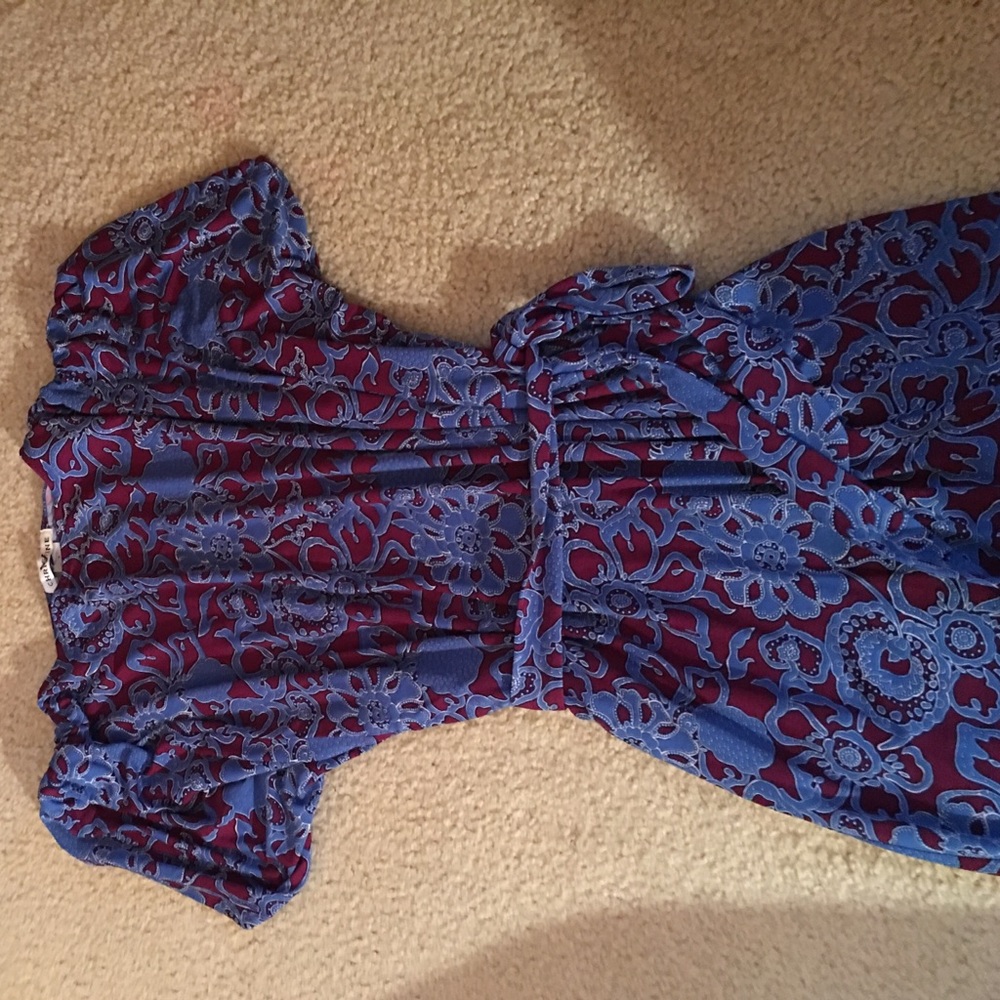 Beautiful light printed mid dress