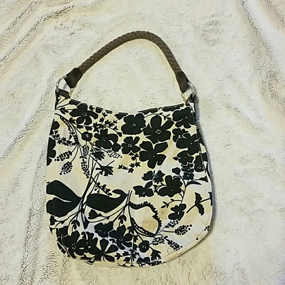 Old Navy Handbags - Bucket Purse
