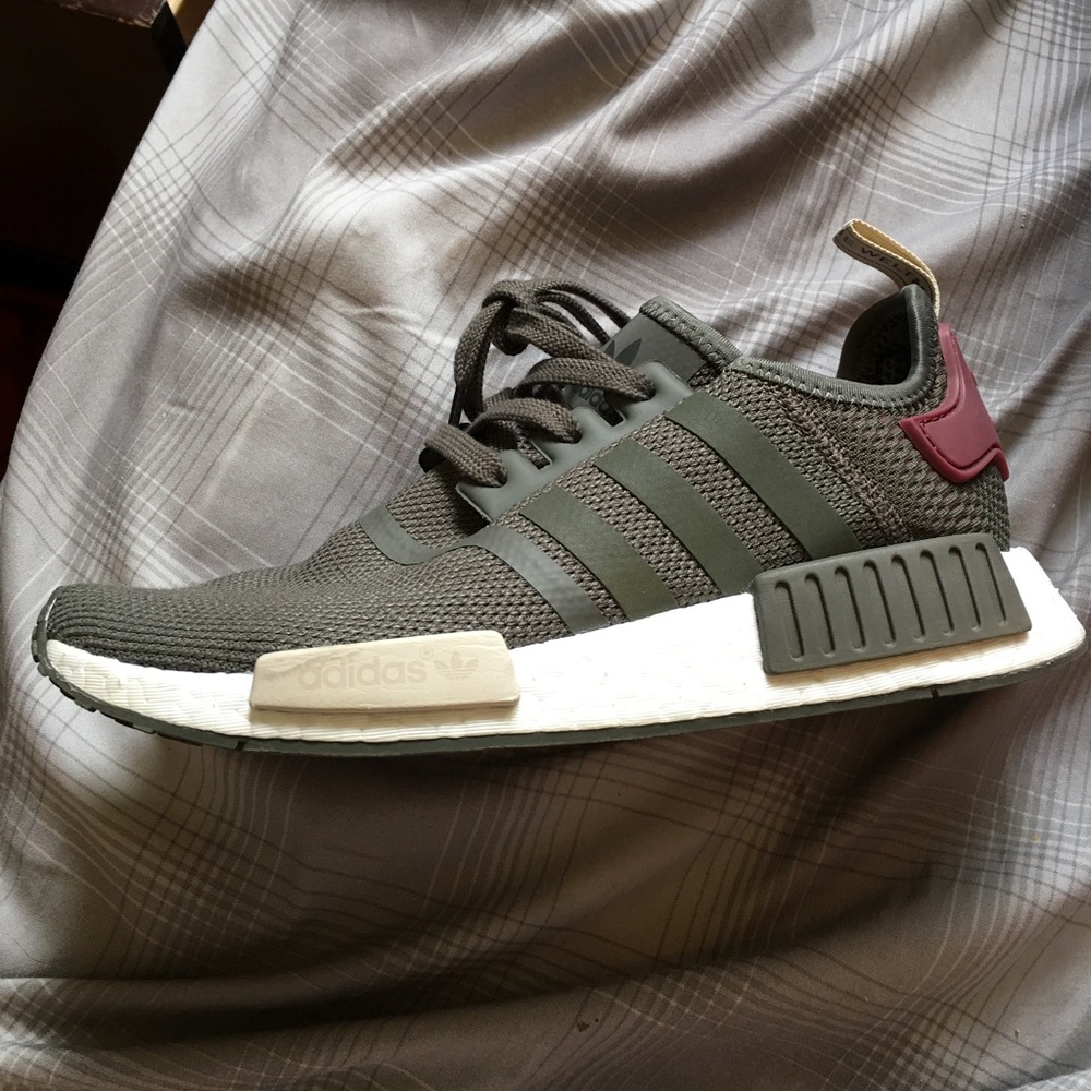 Adidas NMD R1 size 8