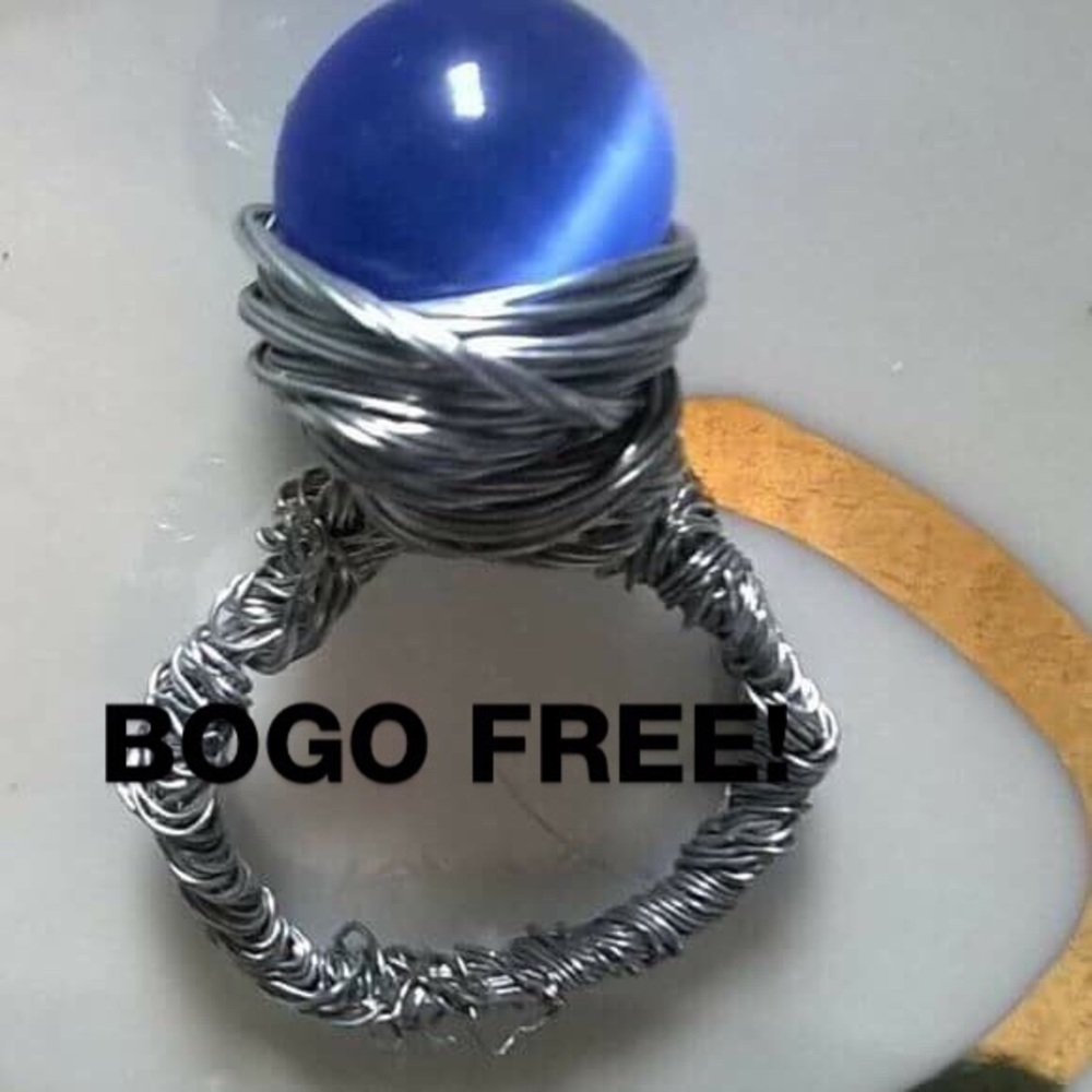 BLUE QUARTZ CRYSTAL HEALING RING!!!!