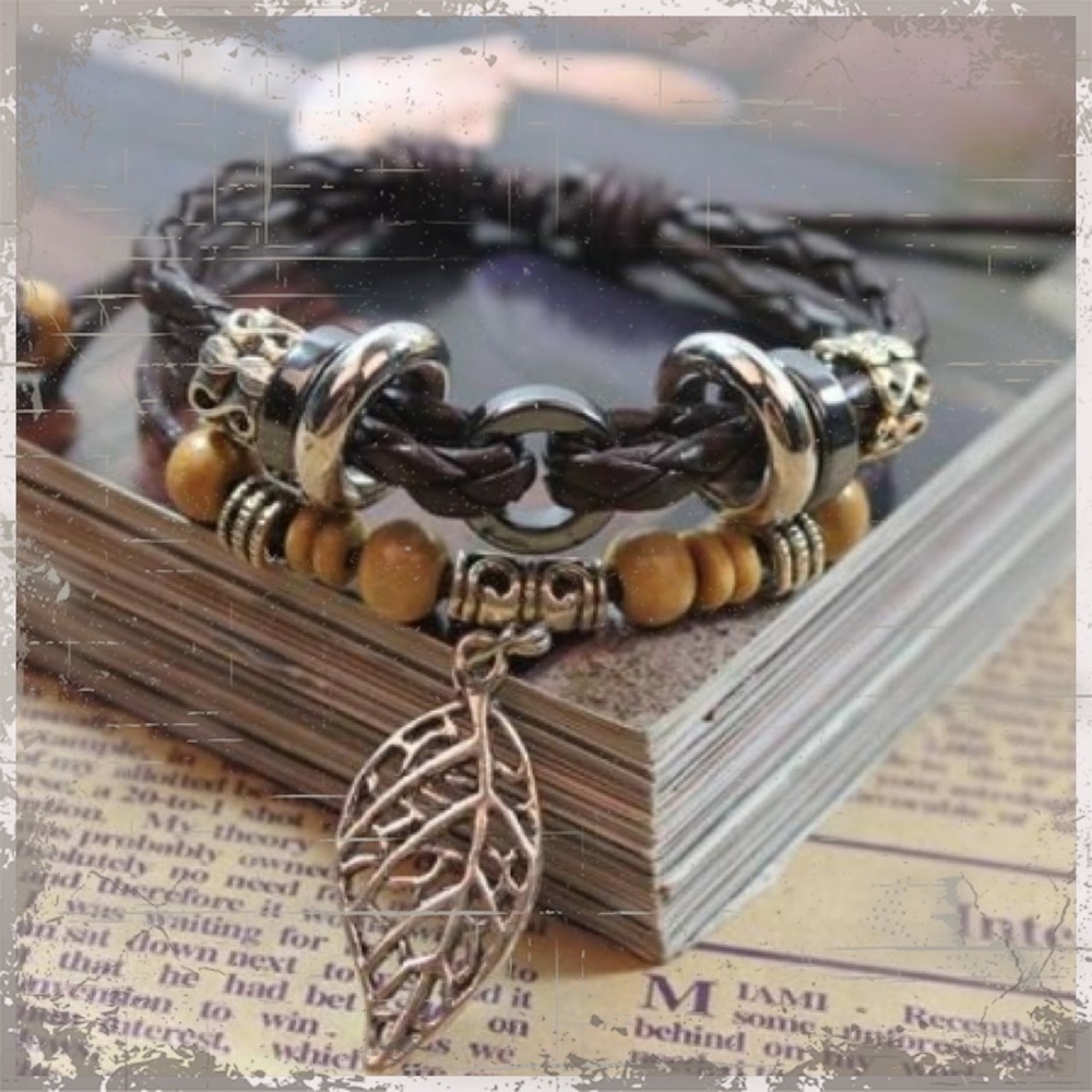 Uni-Sex Boho Leaf Leather Beaded Bracelet!
