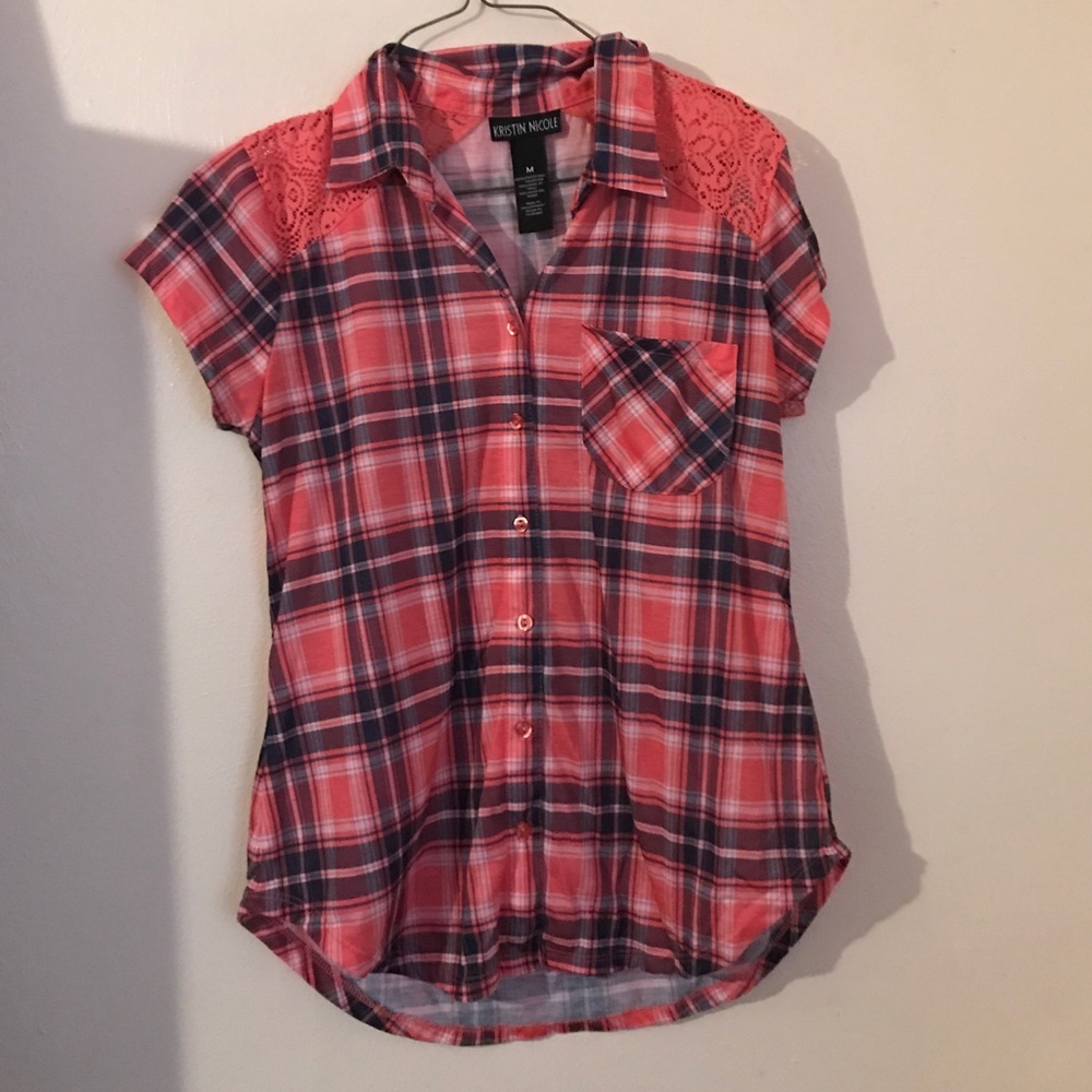 🎉SALE🎉 Button down plaid top