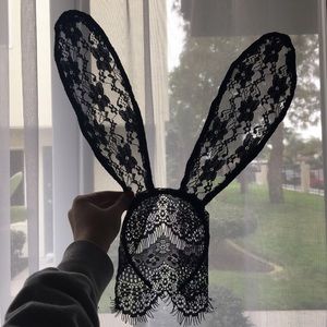 Lace bunny ears mask