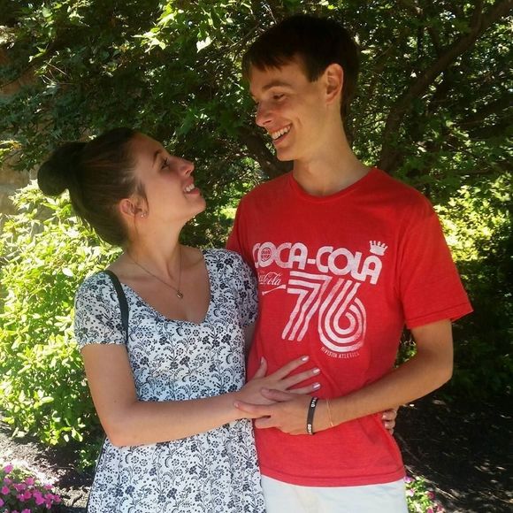 Meet your Posher, Monica - Picture 1 of 1