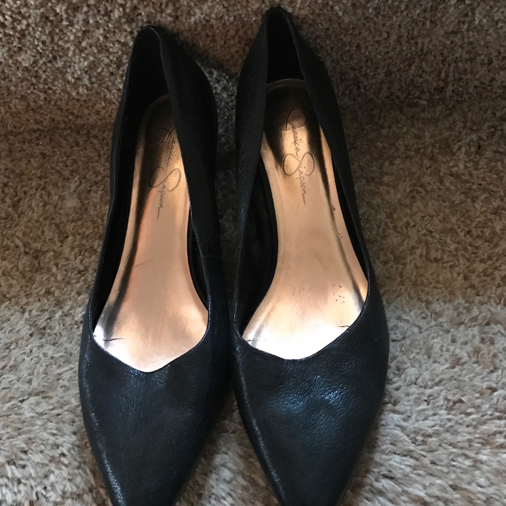 Jessica Simpson kitten heels
