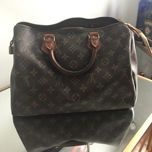 Louis Vuitton Speedy 30