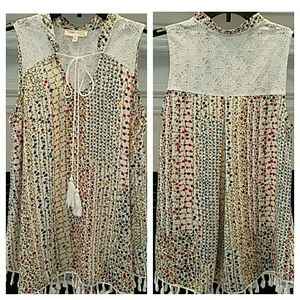 Floral & Lace Tank