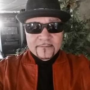 Meet your Posher, Pedro