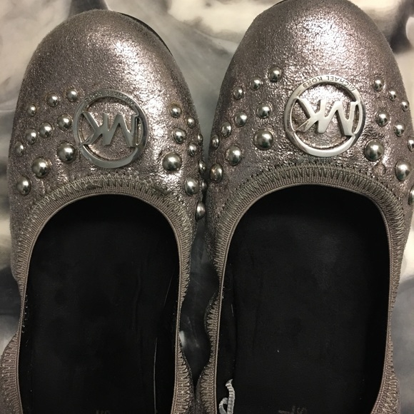 Michael Kors Flats - Picture 1 of 4