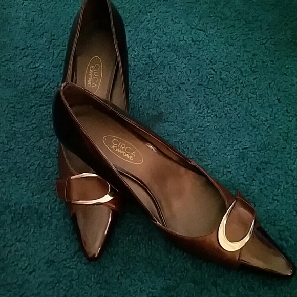 Circa Joan and David kitten heels - Picture 1 of 3