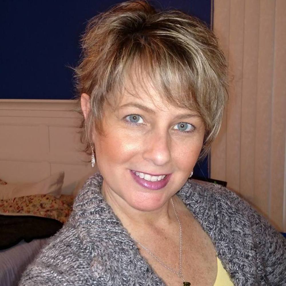 Meet your Posher, Angela