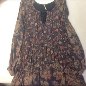 Free people flowery peasant dress