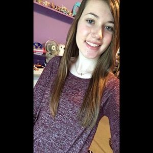 Meet your Posher, Danielle