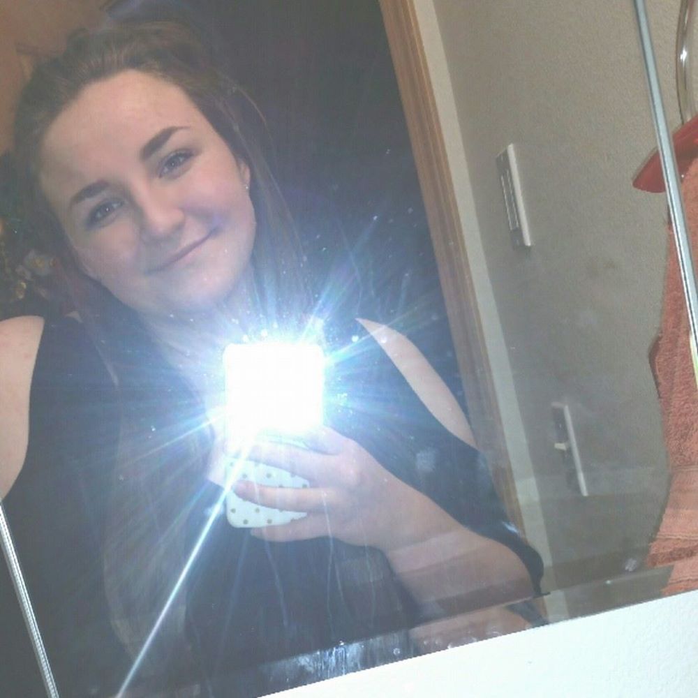 Meet your Posher, Ashlee