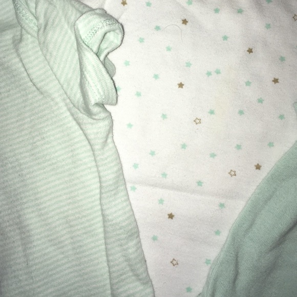 Onesie bundle - Picture 2 of 3