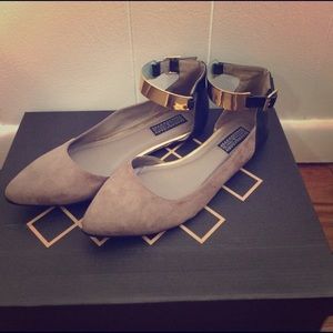 Urban outfitters flats