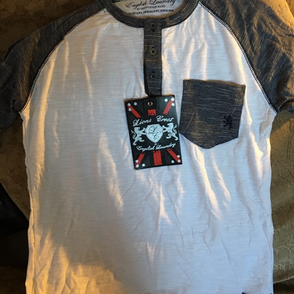 🎂Lions Crest by English Laundry shirt🎂