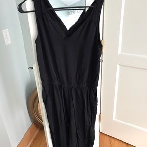 Old navy black jumpsuit tie waist