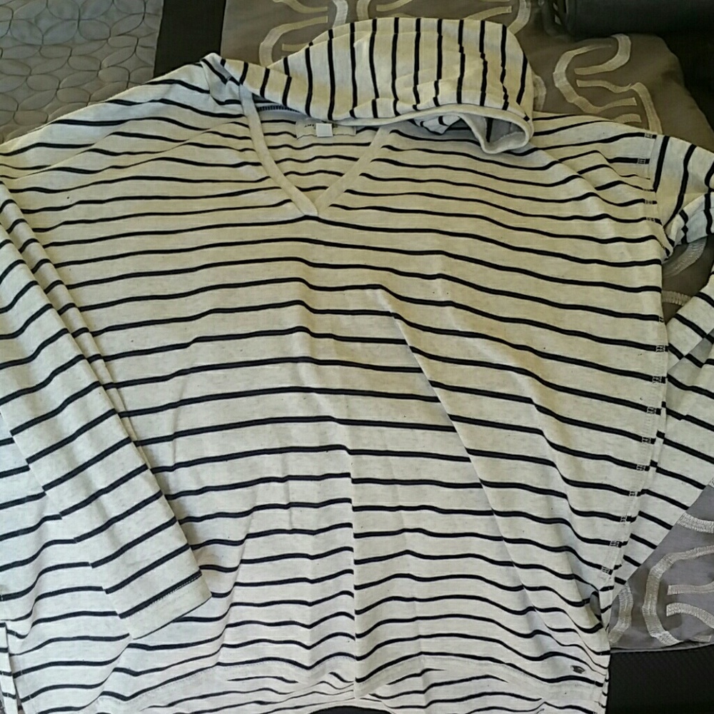 American eagle long sleeve