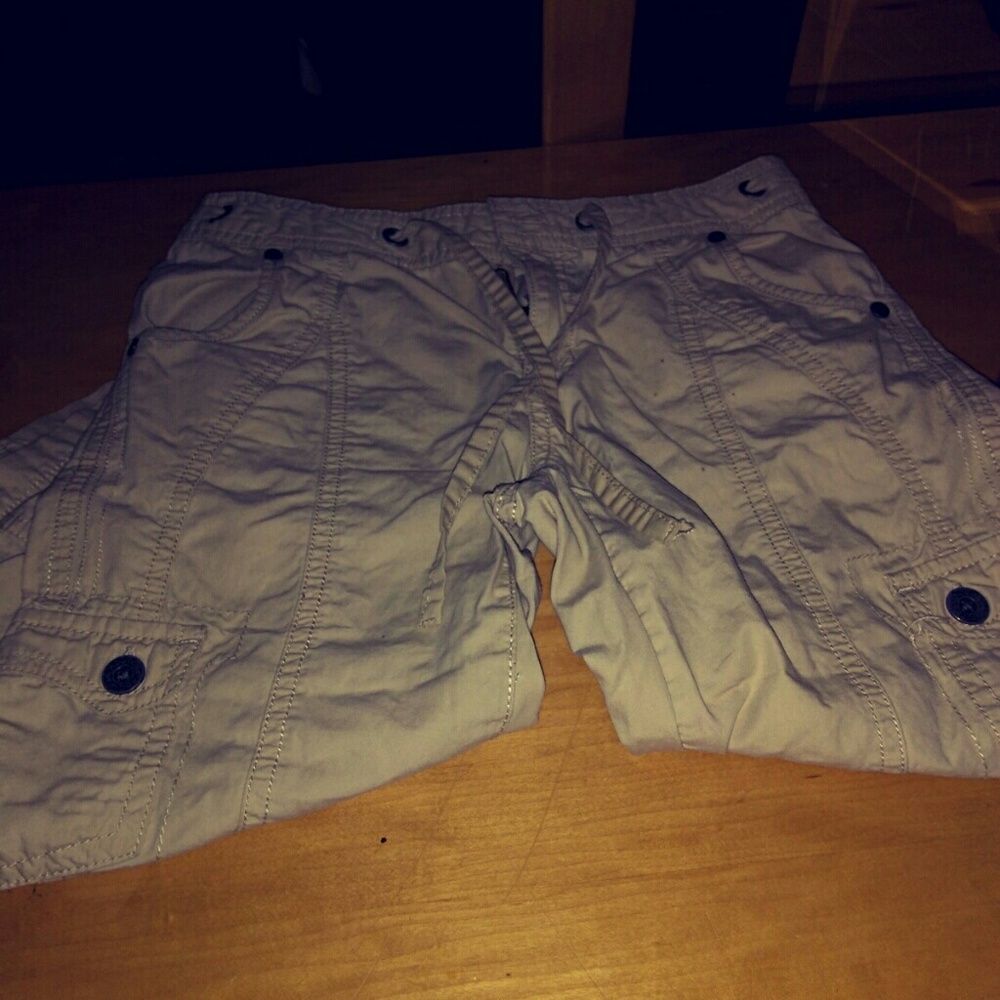 Girl's long shorts or capi pants
